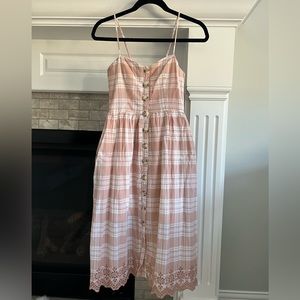 Cute summer dress. Size XS. Only worn once.